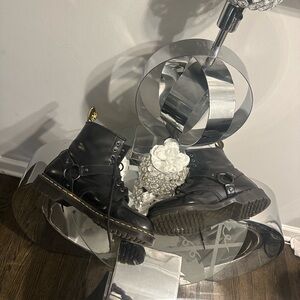 Dr. Martin 1416 boots